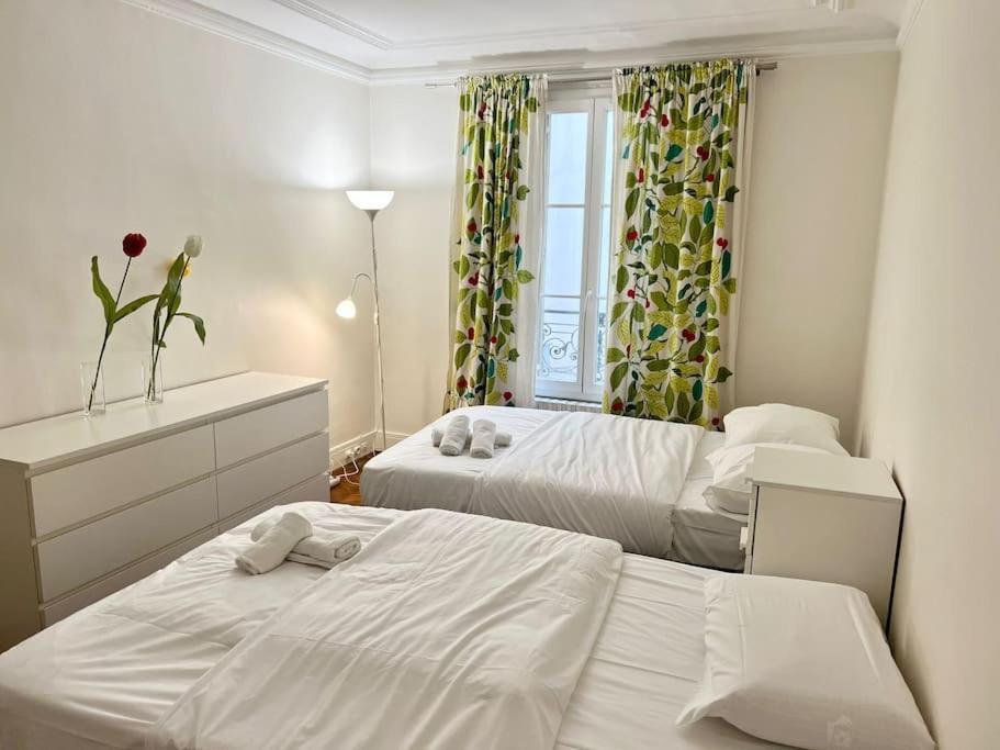 Constantinople Apartment *